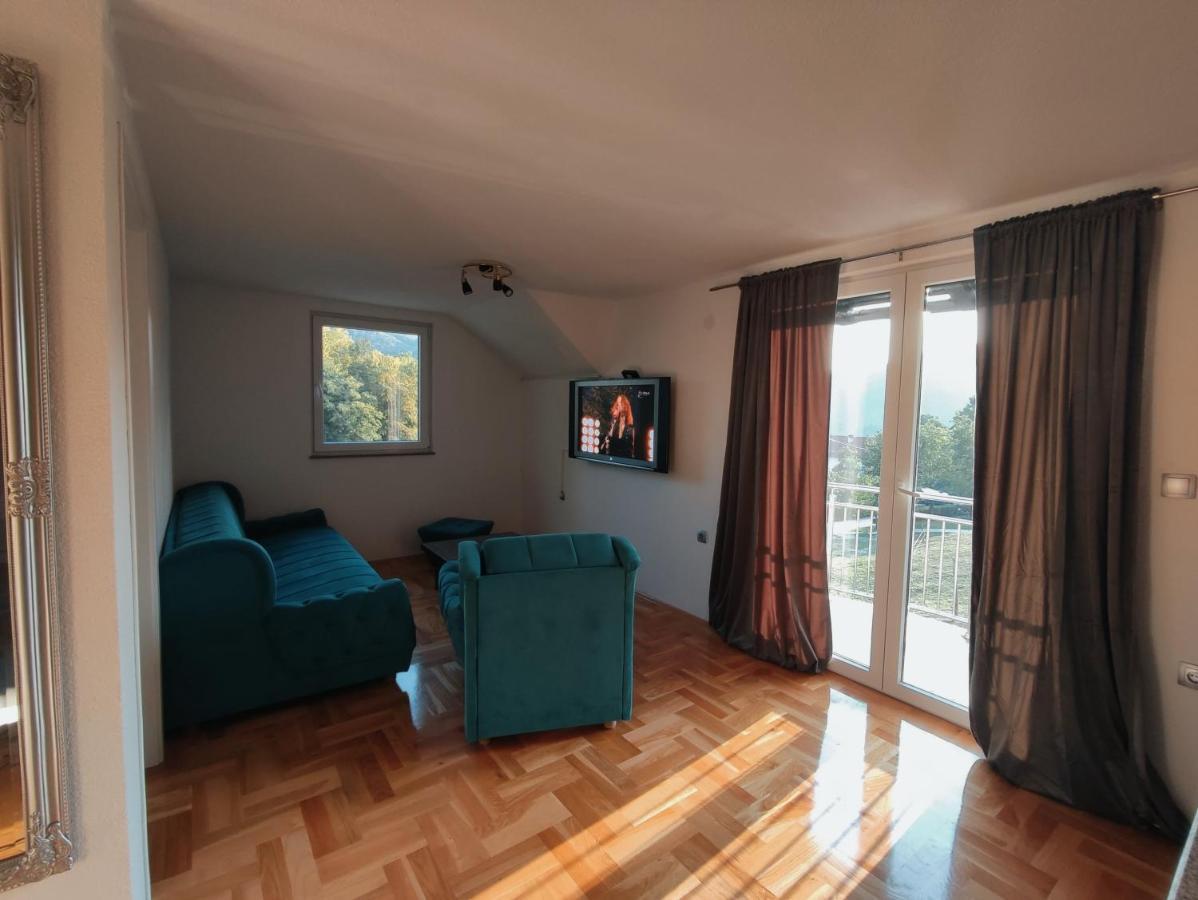 Apartman-Vikendica Mihajlovic バニャ・ルカ エクステリア 写真